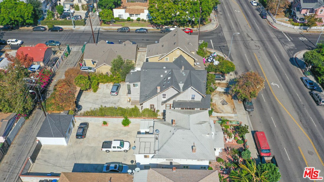 Los Angeles, California, United States 5 - 15277090