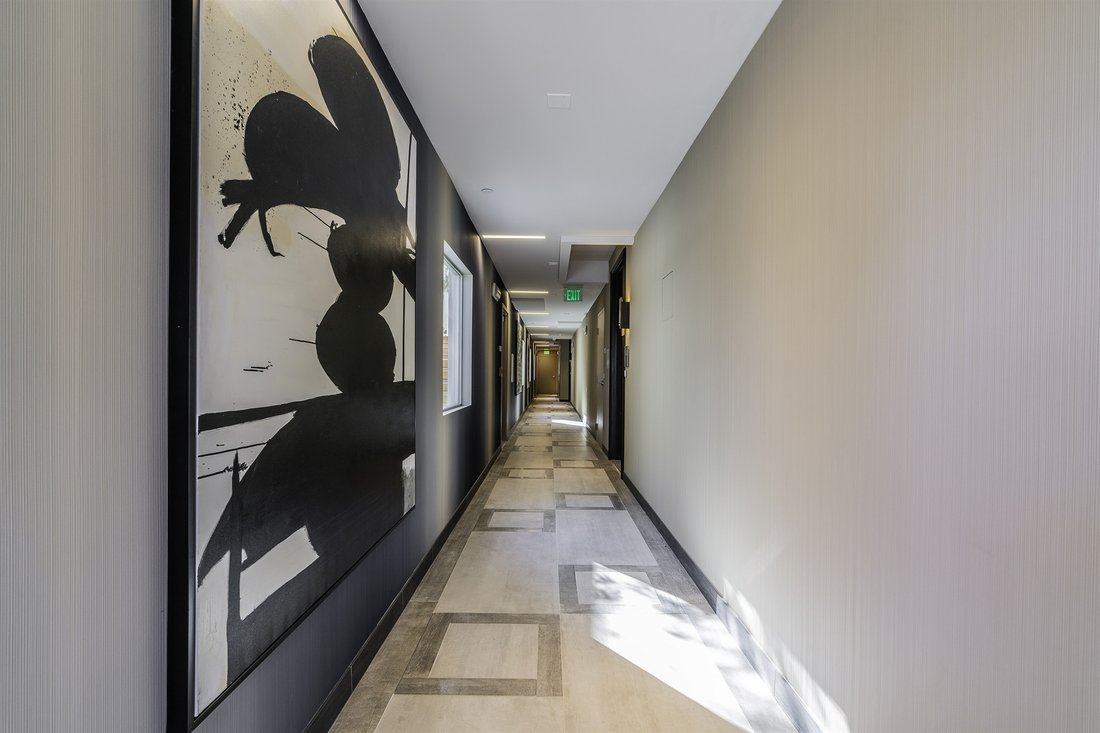 Los Angeles, California, United States 5 - 15277091