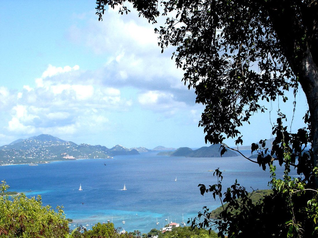 Land in Coral Bay, St. John, U.S. Virgin Islands 4 - 15169377