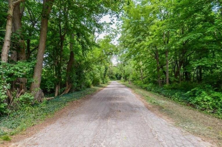 Land in Benton Harbor, Michigan, United States 2 - 15393165