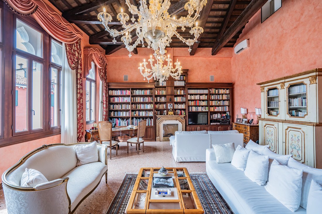 Apartment in Venice Historic Centre, Venice, Italy 1 - 15169320