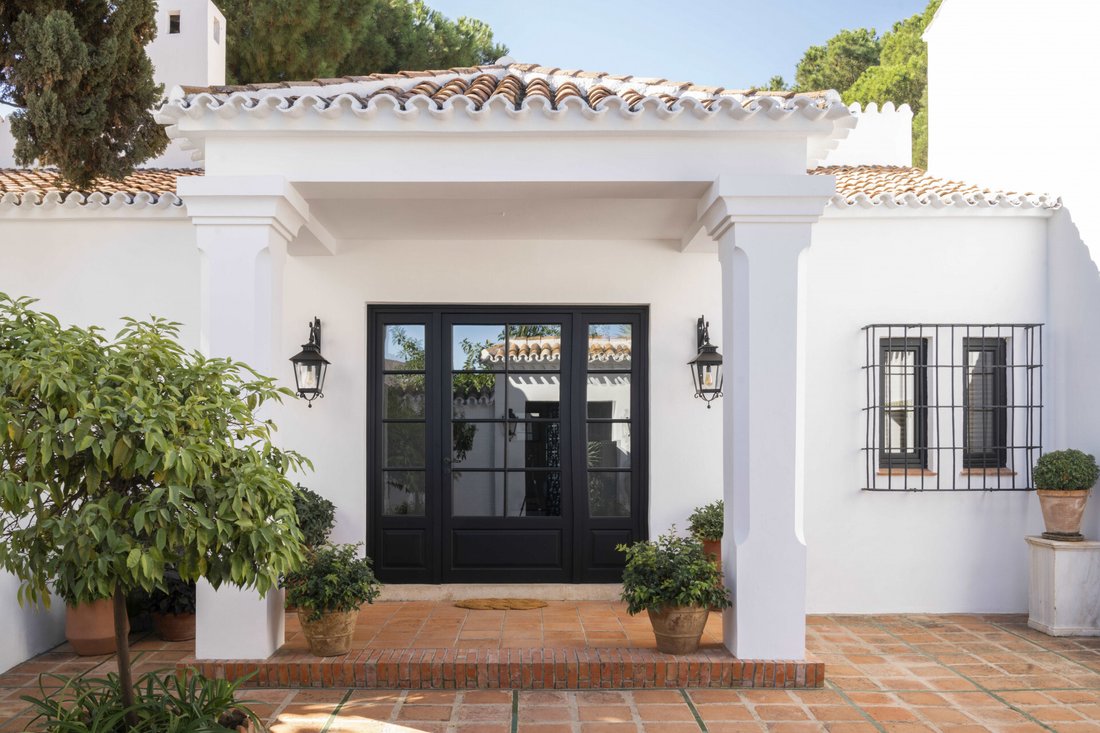 Villa in Este, Malaga, Spain 2 - 15174680