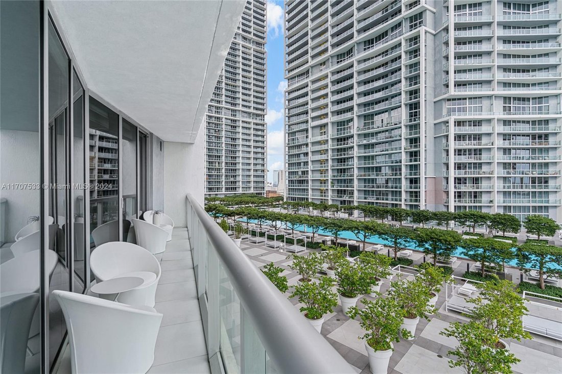 Condo in Miami, Florida, United States 4 - 15011033