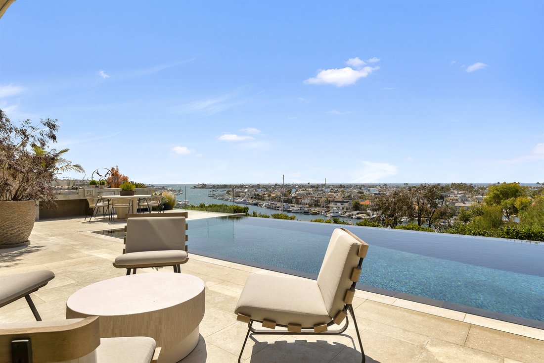 Estate in Newport Beach, California, United States 2 - 14433224