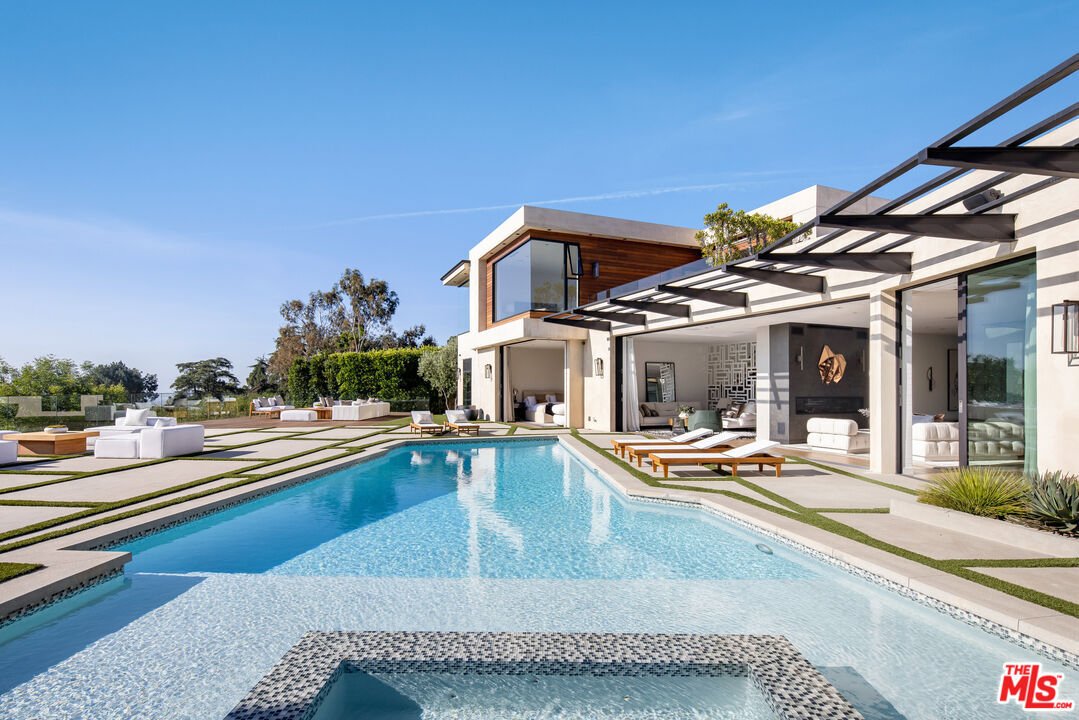 House in Los Angeles, California, United States 1 - 15727440