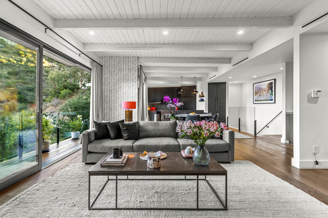 House in Los Angeles, California, United States 4 - 12492581