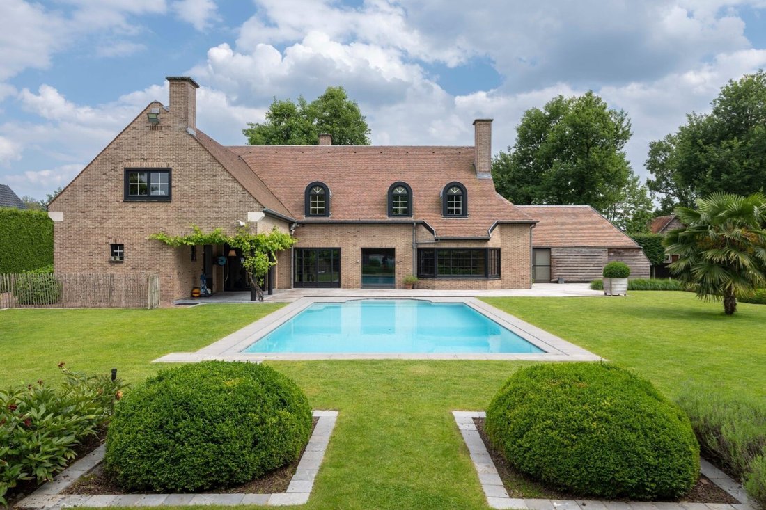 Villa in Hasselt, Flanders, Belgium 2 - 15592915