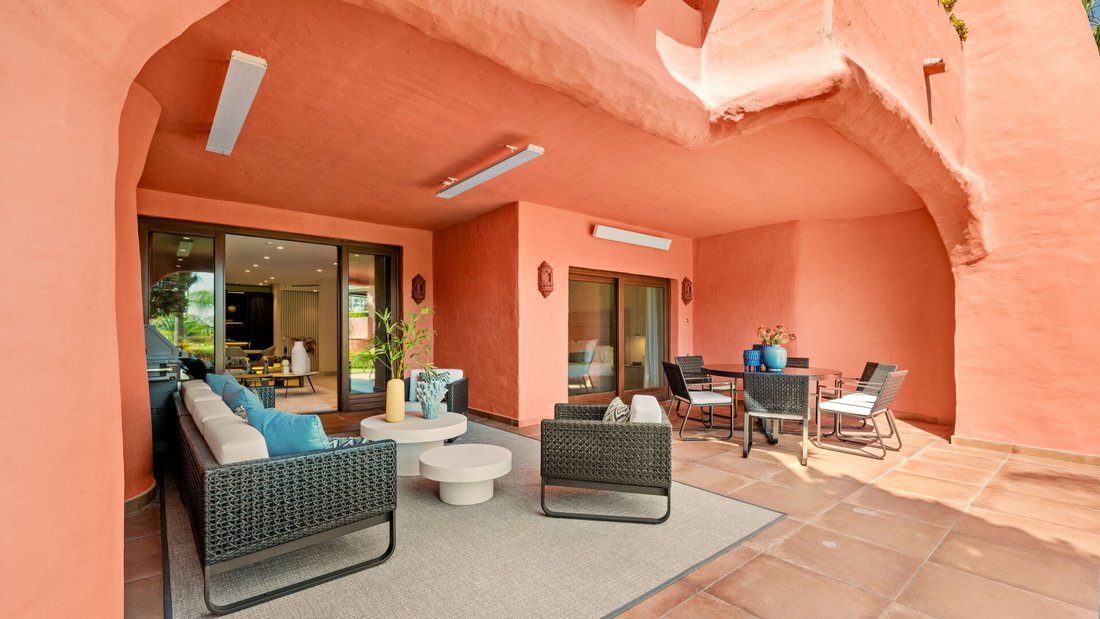 Apartment in Gualdalmansa, Estepona, Andalusia 5 - 15170888
