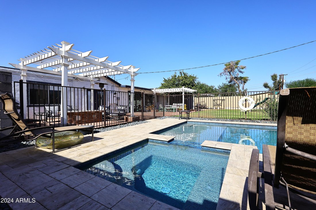 House in Phoenix, Arizona, United States 1 - 15089005