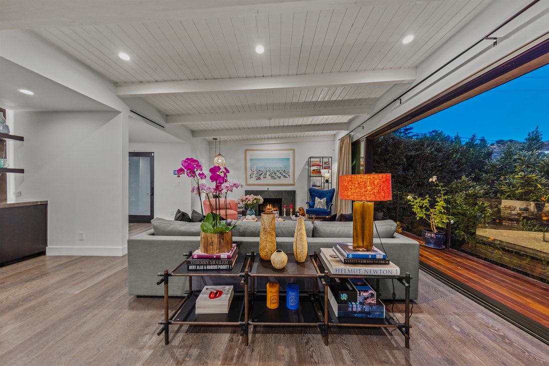 House in Los Angeles, California, United States 3 - 12492581
