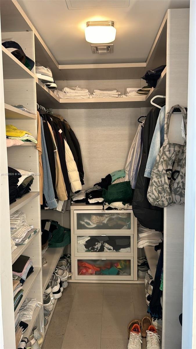 Condo in Miami, Florida, United States 5 - 15544696