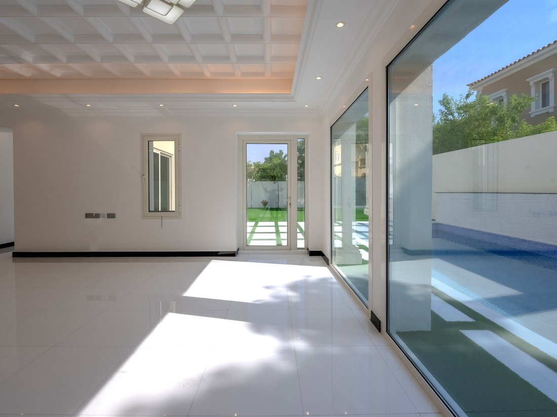 Villa in Wadi Al Safa 6, Wadi Al Safa, Dubai 5 - 15202397