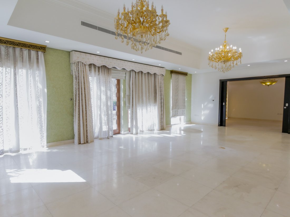 Villa in Other Dubai, United Arab Emirates 3 - 15272103
