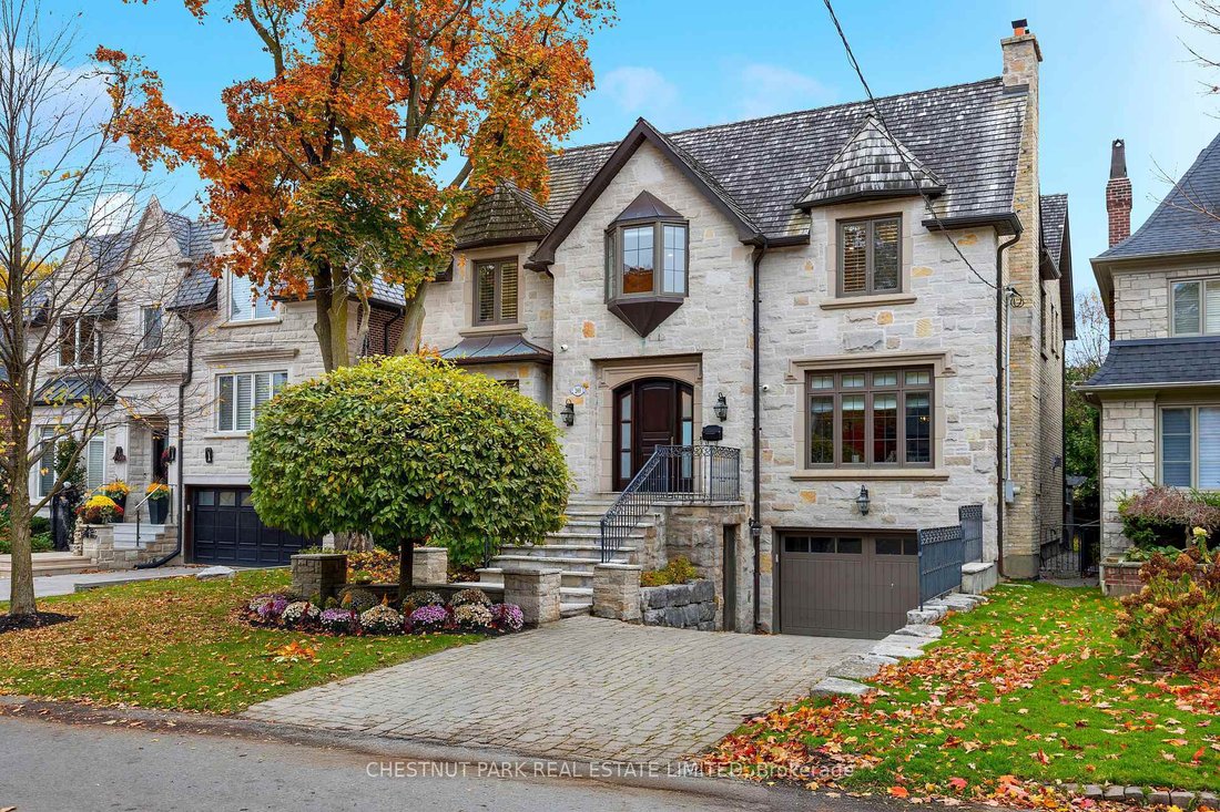 House in Toronto, Ontario, Canada 1 - 15641050
