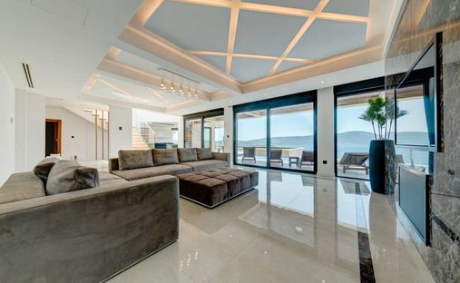 Townhouse in Tivat, Tivat Municipality, Montenegro 1