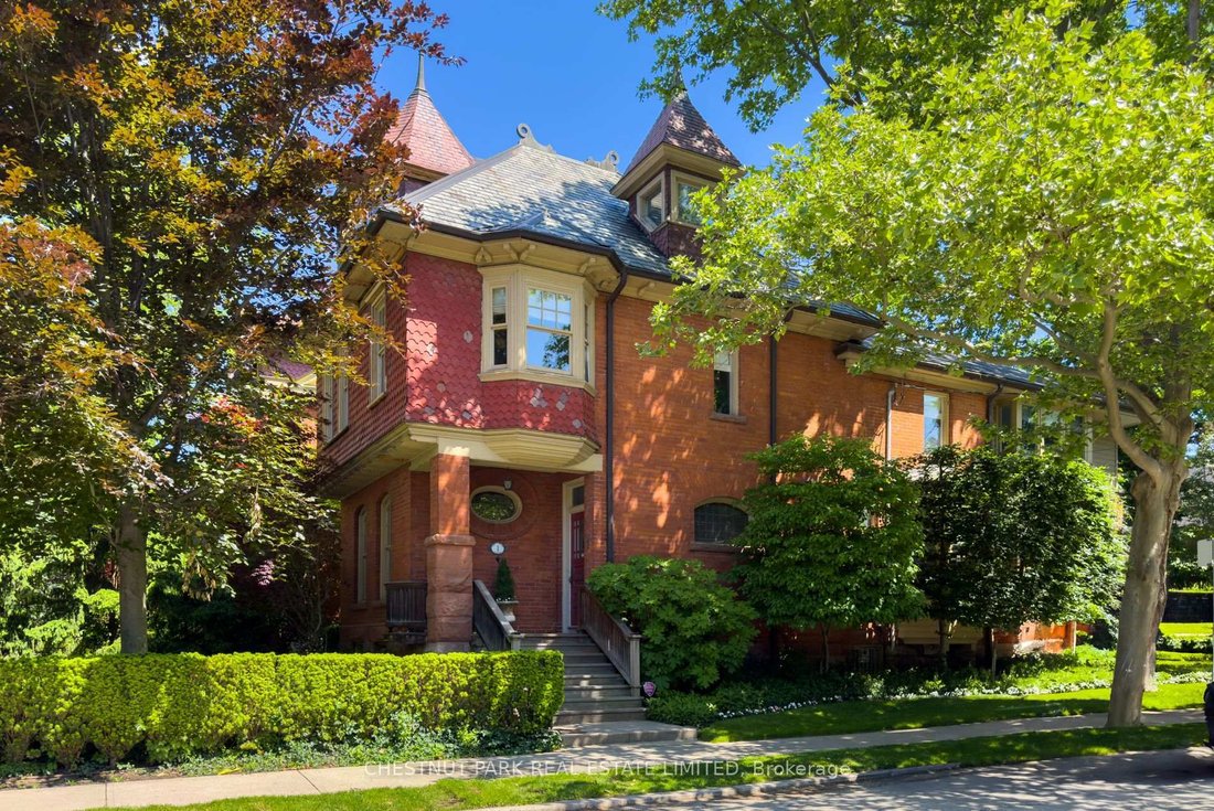 House in Toronto, Ontario, Canada 1 - 15671358