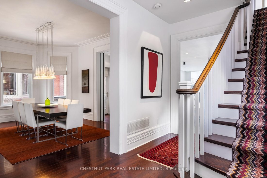 House in Toronto, Ontario, Canada 5 - 15671358