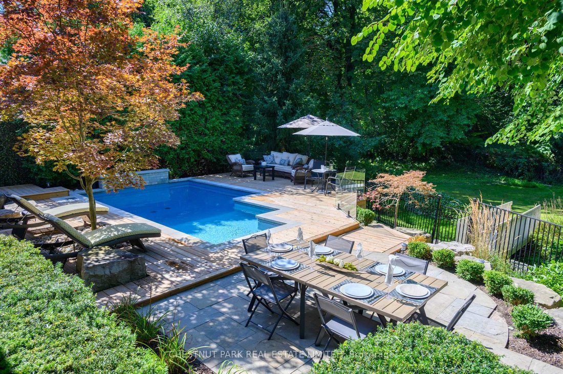 House in Oakville, Ontario, Canada 4 - 15683560