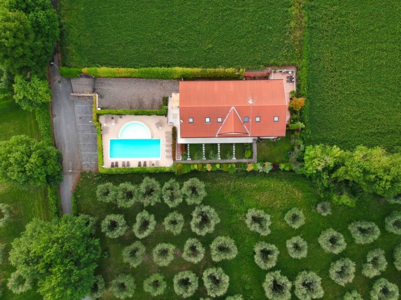 Villa in Manerba del Garda, Lombardy, Italy 3 - 15442075