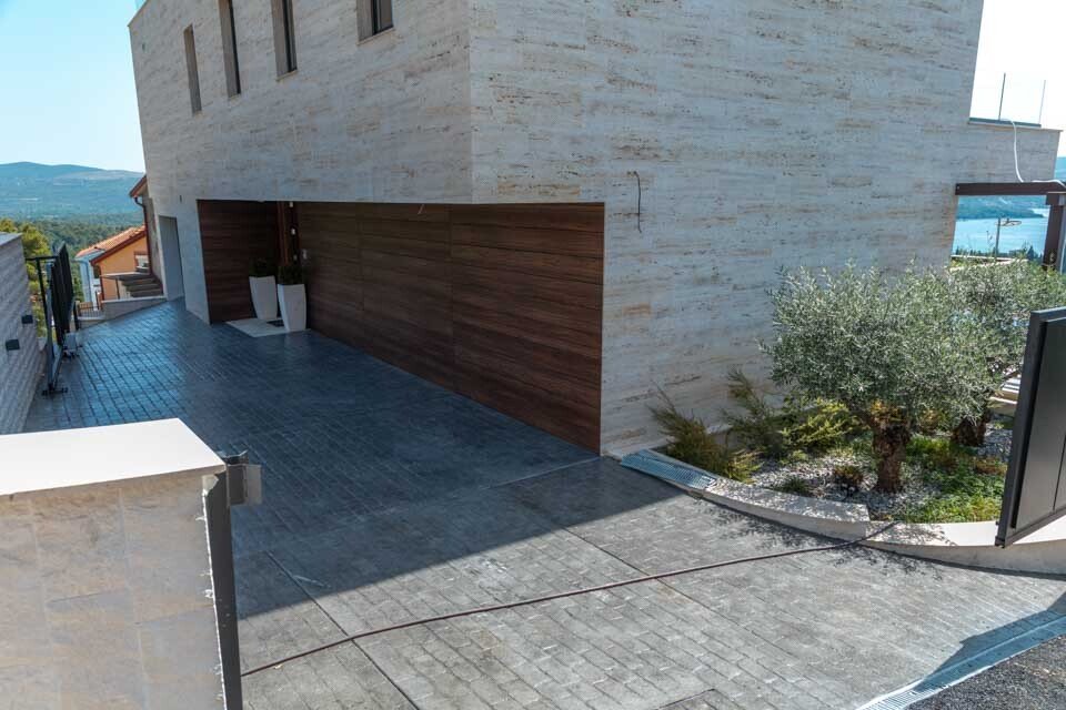 Villa in Tivat, Tivat Municipality, Montenegro 4 - 15633097