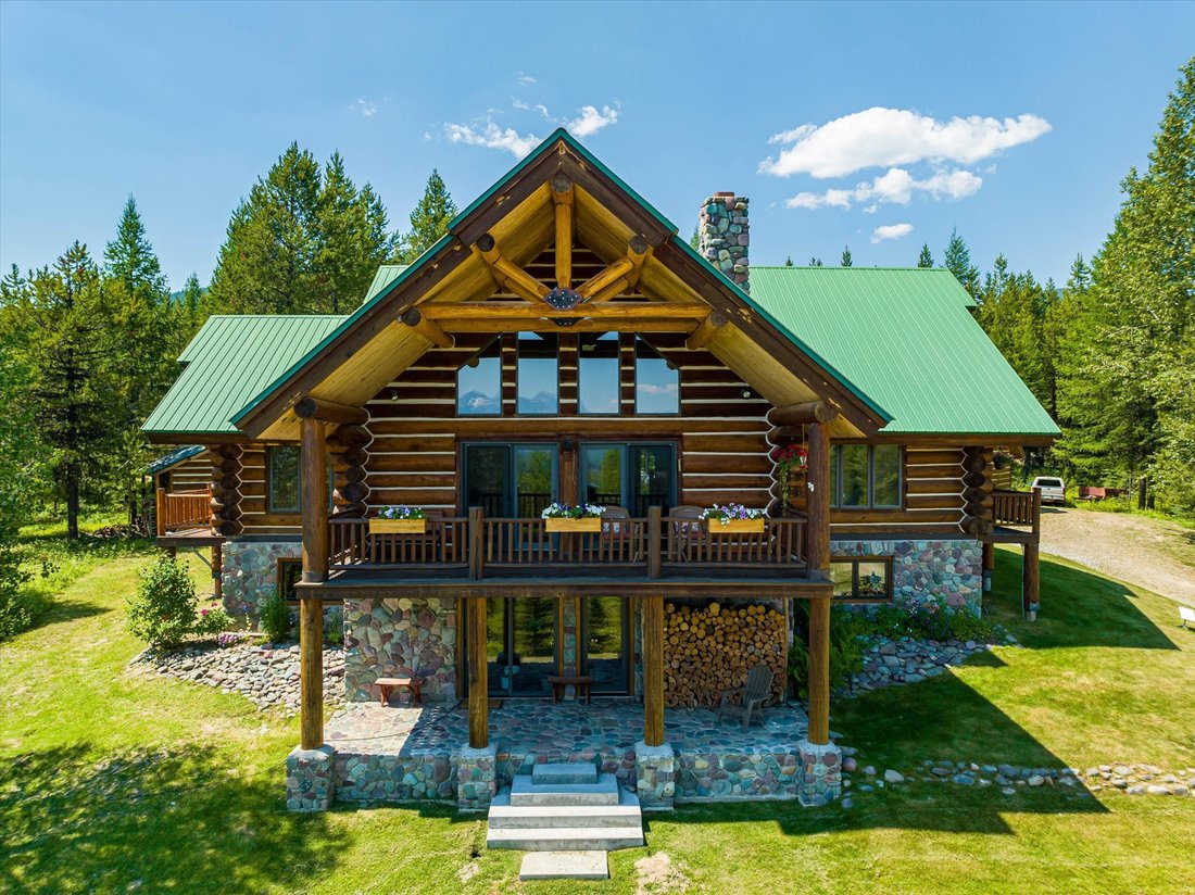 House in Polebridge, Montana, United States 1 - 15167102