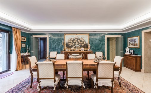 Villa in Ardeatino, Rome, Italy 1