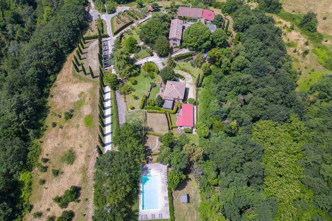 Estate in Orte, Lazio, Italy 3 - 13838328