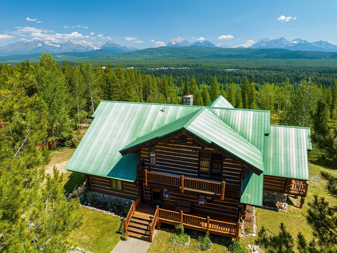 House in Polebridge, Montana, United States 2 - 15167102