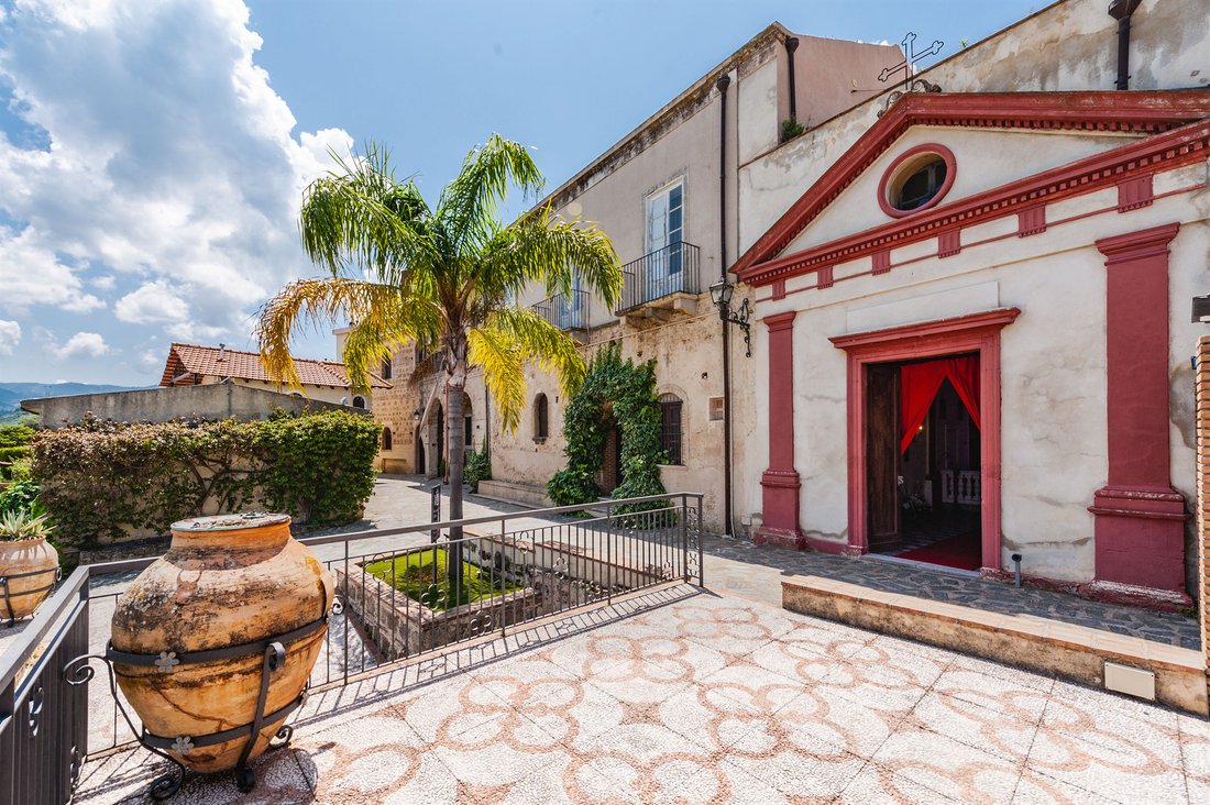 Villa in San Pier Niceto, Sicily, Italy 3 - 13229608