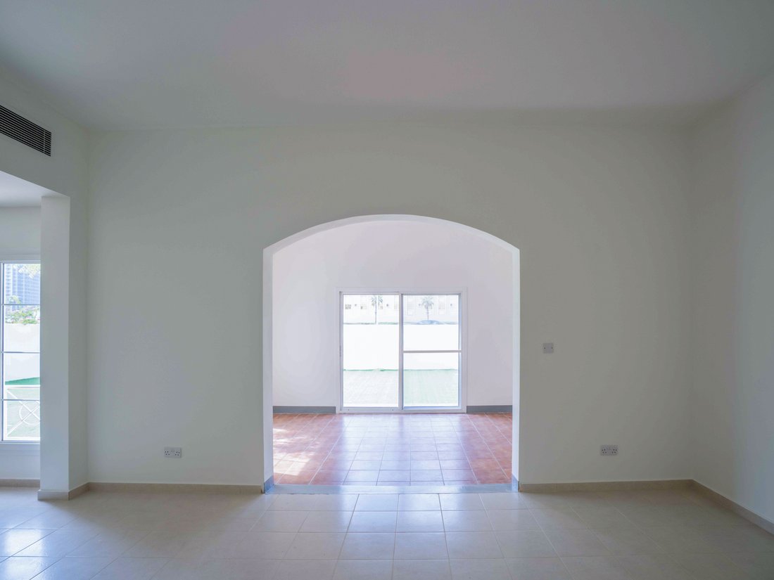 Villa in Dubai, Dubai, United Arab Emirates 5 - 15272076