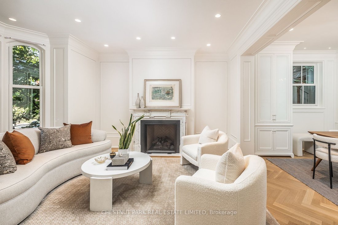 House in Toronto, Ontario, Canada 4 - 15173118