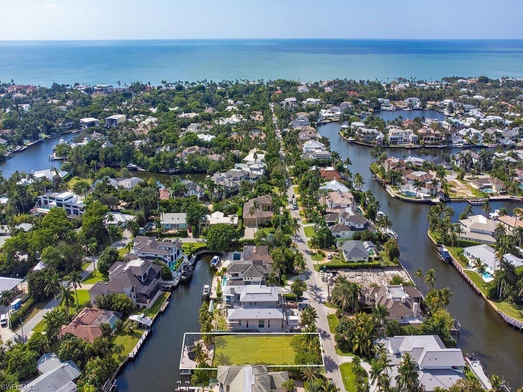 Land in Naples, Florida, United States 5 - 15276750