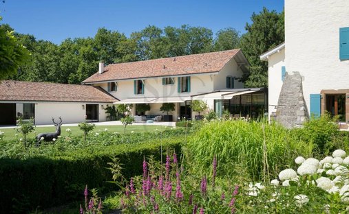 Castle for Sale in Choulex, Genève, Switzerland