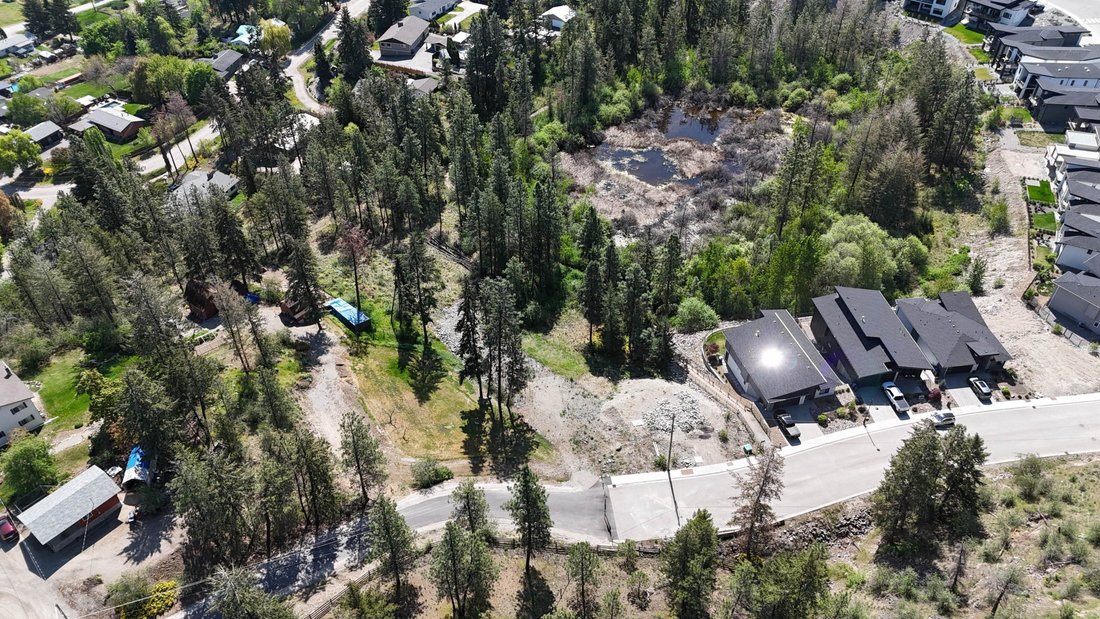 Land in Lake Country, British Columbia, Canada 3 - 15604598