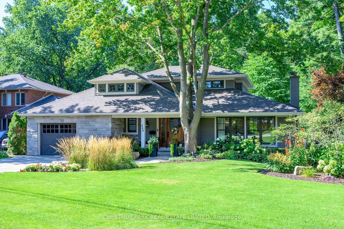 House in Oakville, Ontario, Canada 1 - 15683560