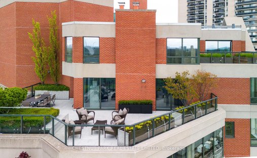 Apartment in Toronto, Ontario, Canada 1