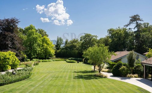 Castle for Sale in Choulex, Genève, Switzerland