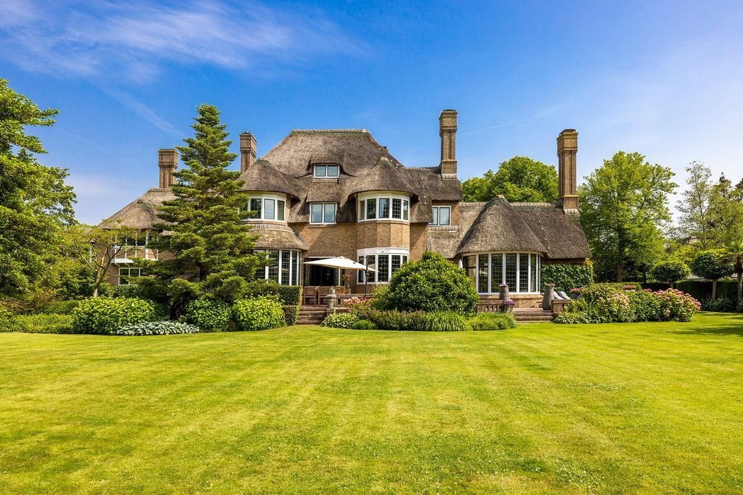 Villa in Abbenes, North Holland, Netherlands 1 - 12213145