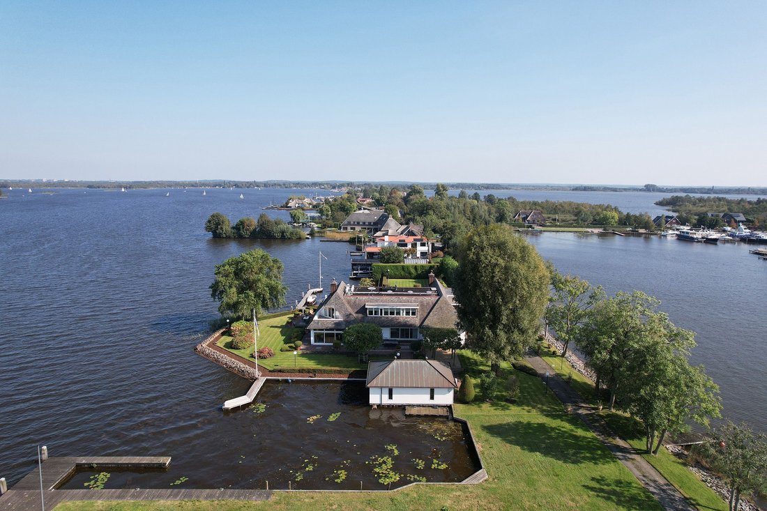 Villa in Loosdrecht, North Holland, Netherlands 2 - 15175787