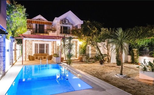 Townhouse in Mrčevac, Montenegro 1