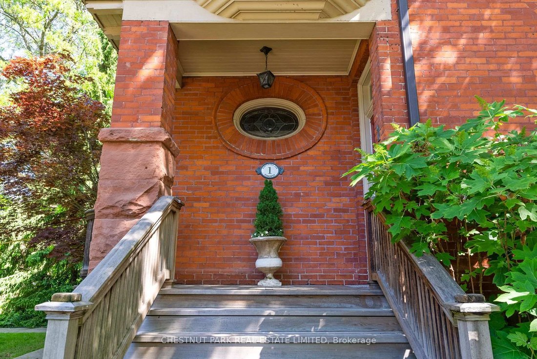House in Toronto, Ontario, Canada 3 - 15671358