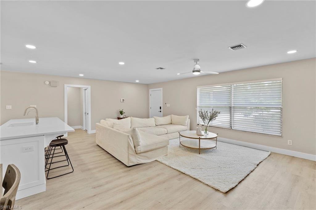 House in Naples, Florida, United States 3 - 15428469