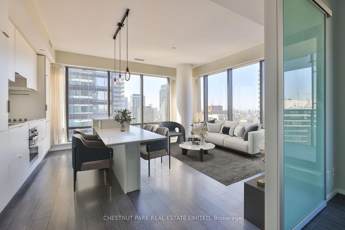 Apartment in Toronto, Ontario, Canada 4 - 15662196