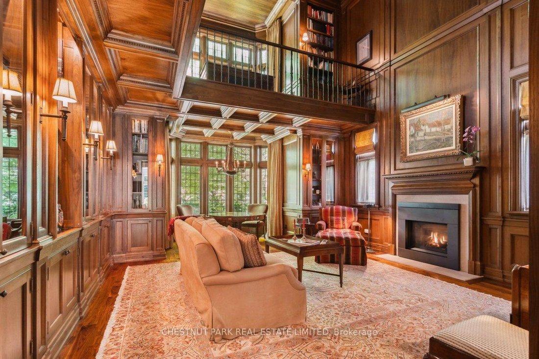 House in Toronto, Ontario, Canada 3 - 15611176