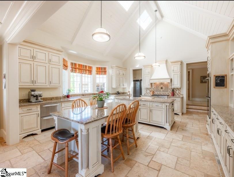 House in Landrum, South Carolina, United States 3 - 15580368