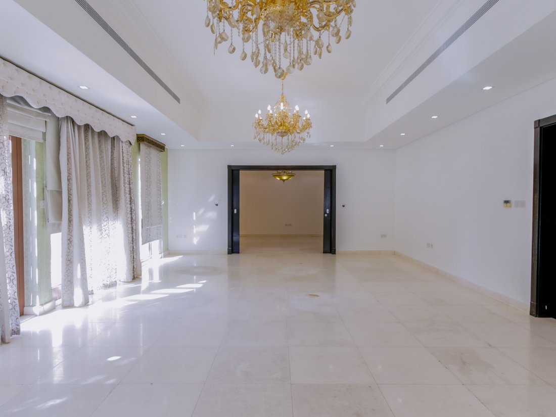 Villa in Other Dubai, United Arab Emirates 4 - 15272103