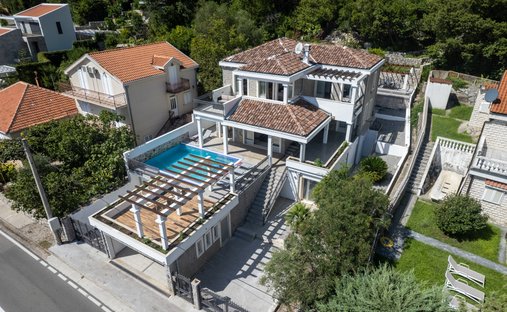Townhouse in Strp, Kotor Municipality, Montenegro 1