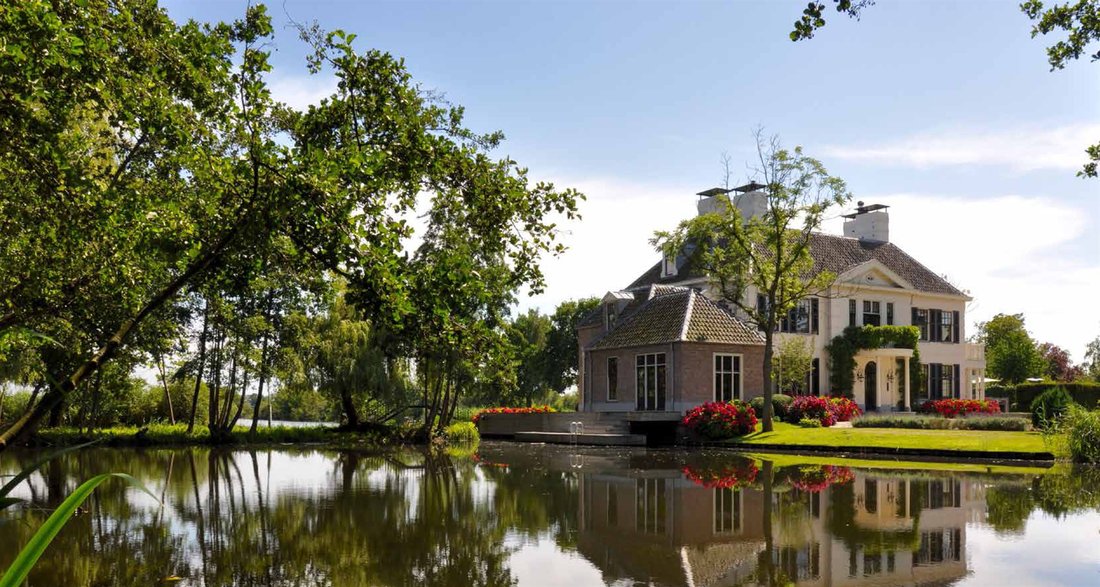 Estate in Loenen aan de Vecht, Utrecht, Netherlands 5 - 15349038