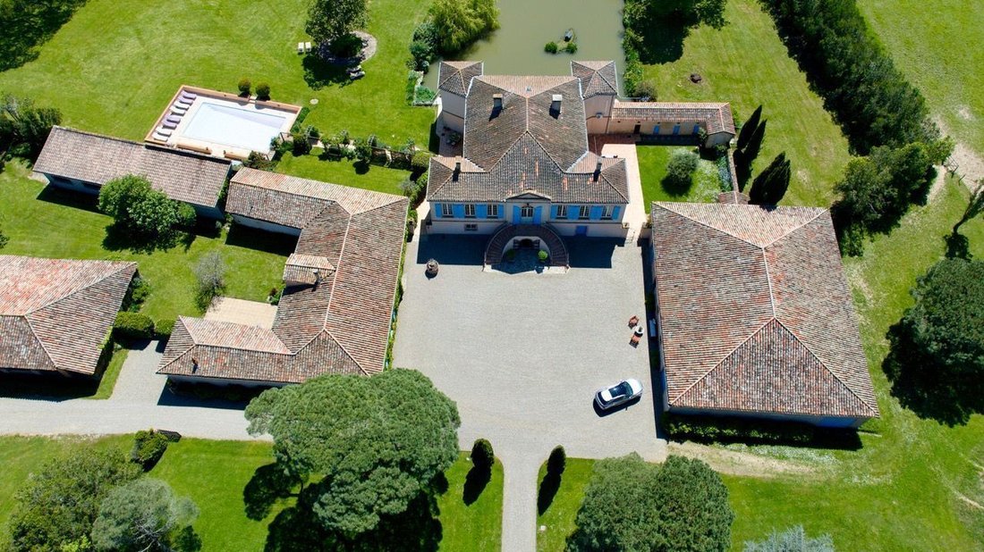 Estate in Vigueron, Netherlands 2 - 15175779