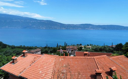 Villa in Gaino - Pulciano, Toscolano, Lombardy 1